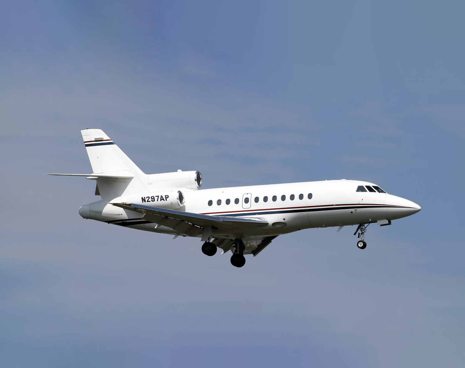 1987 FALCON 900B  |  SN 900-13