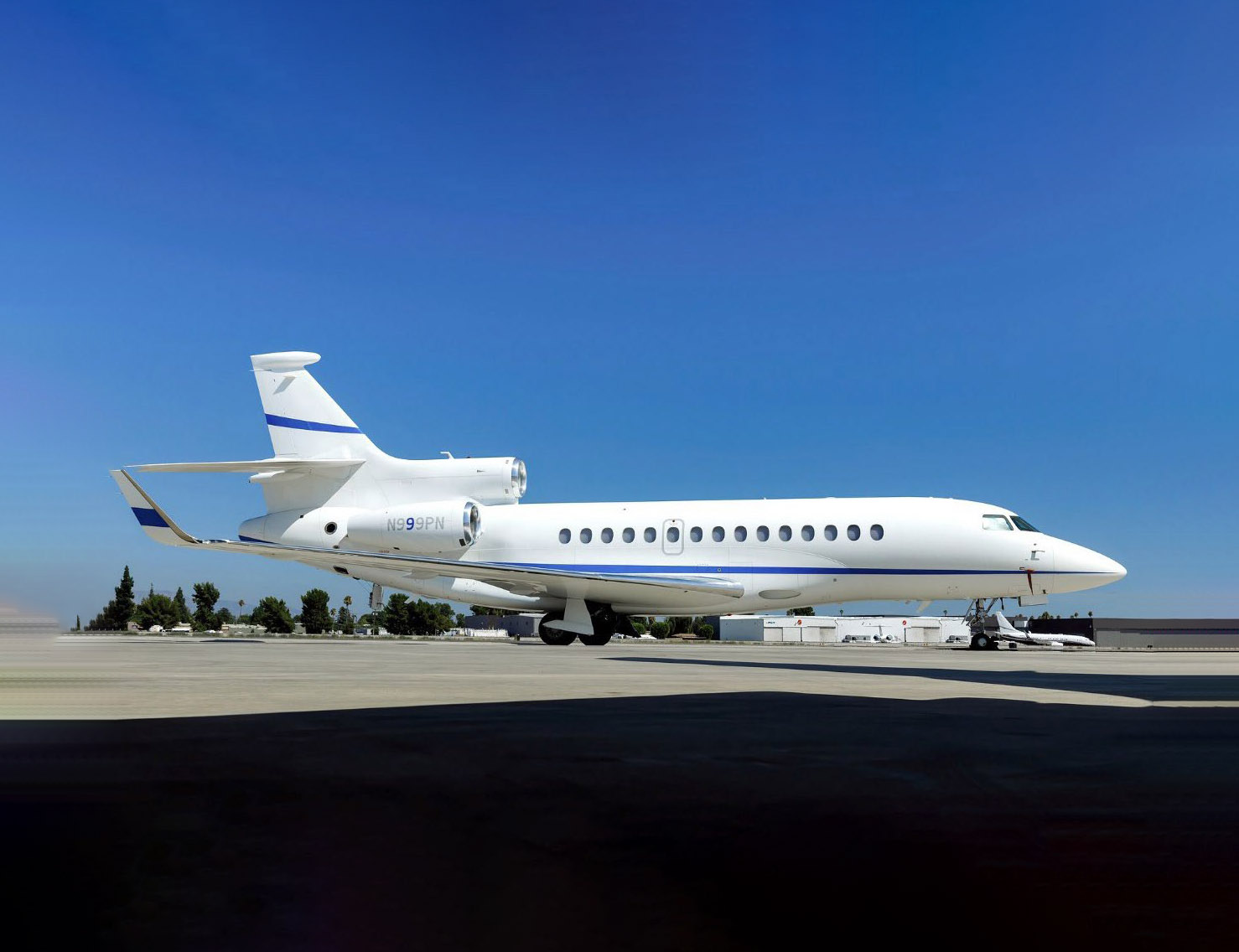 2011 FALCON 7X  |  SN 132