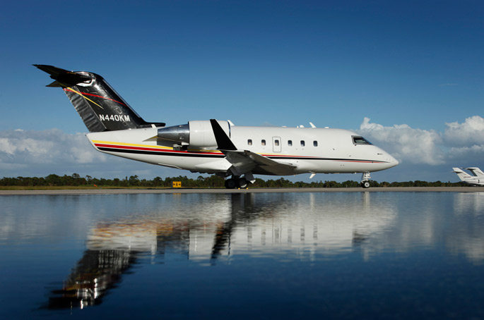 1989 Challenger 601-3A N440KM